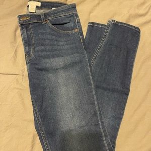 H&M size 6 skinny jeans